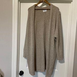 old navy sweater size medium